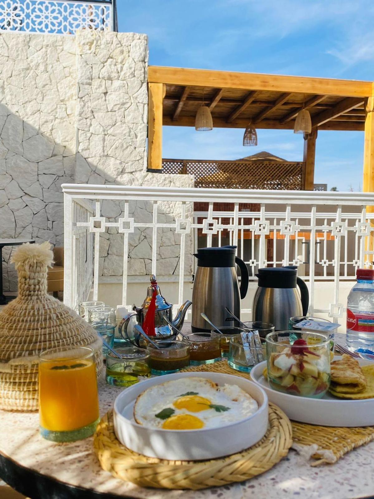 Riad K-White Marrakesh Ngoại thất bức ảnh