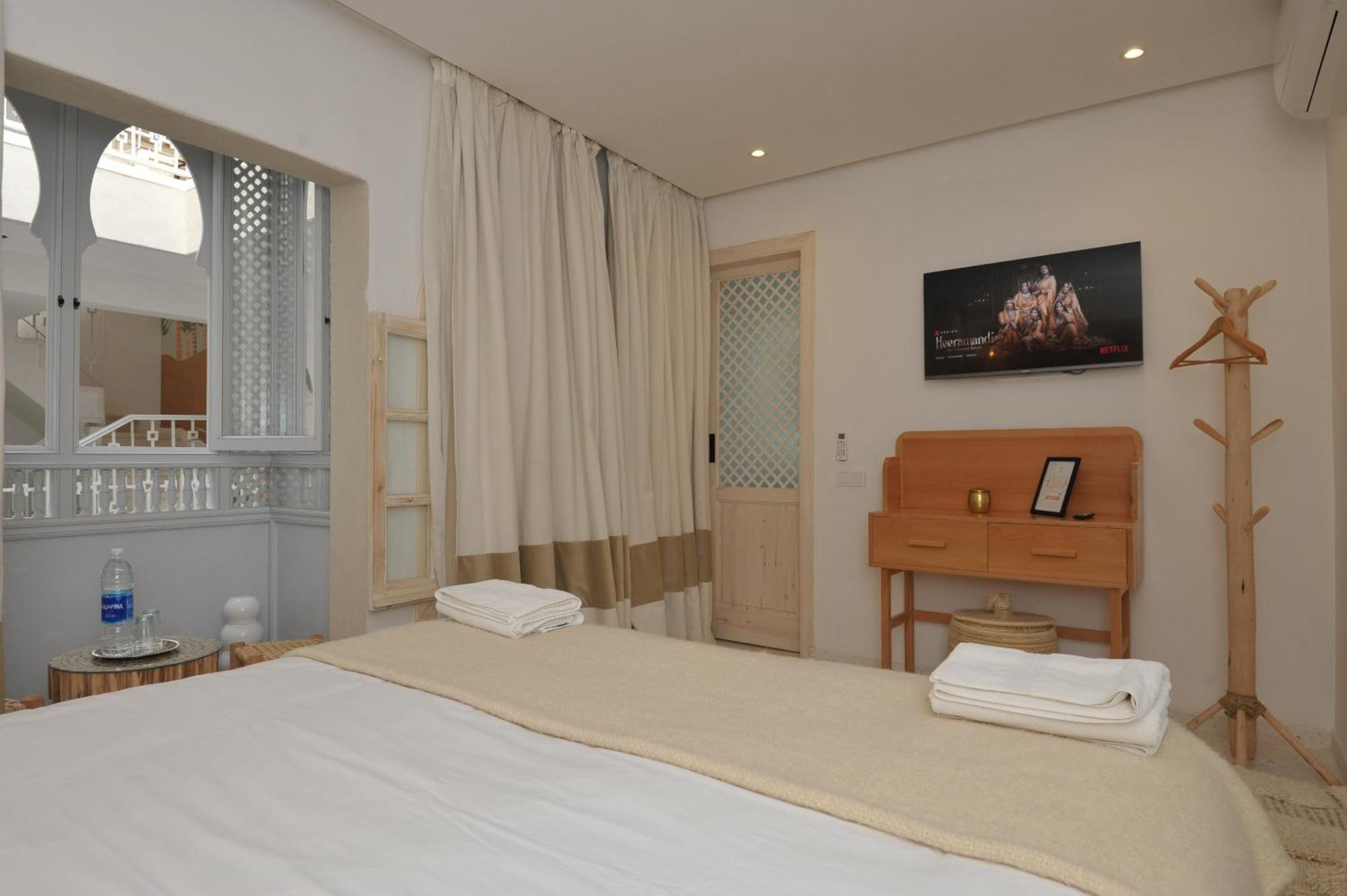 Riad K-White Marrakesh Ngoại thất bức ảnh
