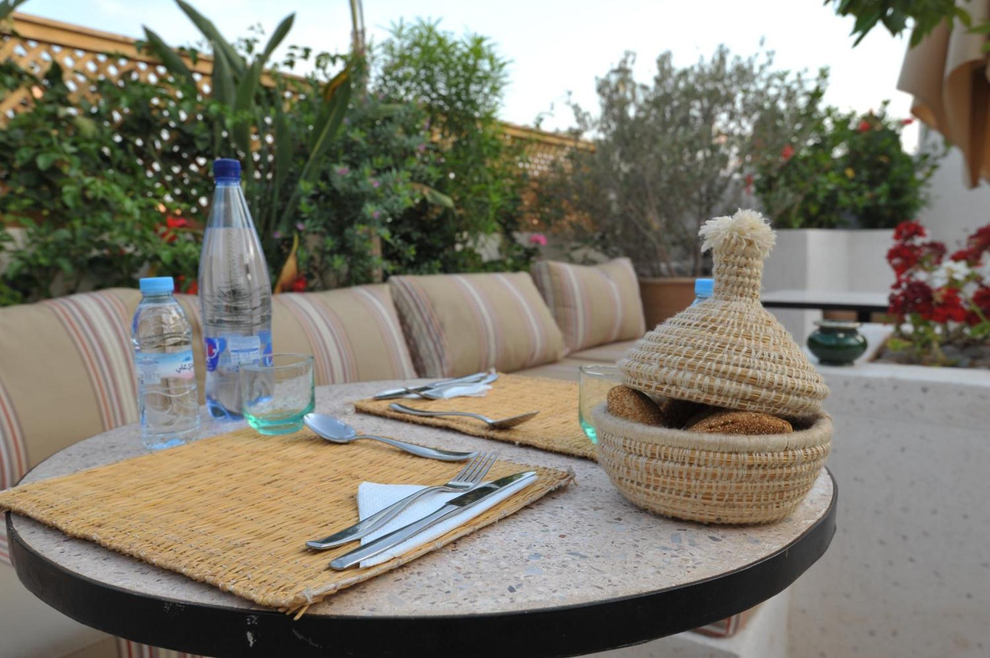 Riad K-White Marrakesh Ngoại thất bức ảnh